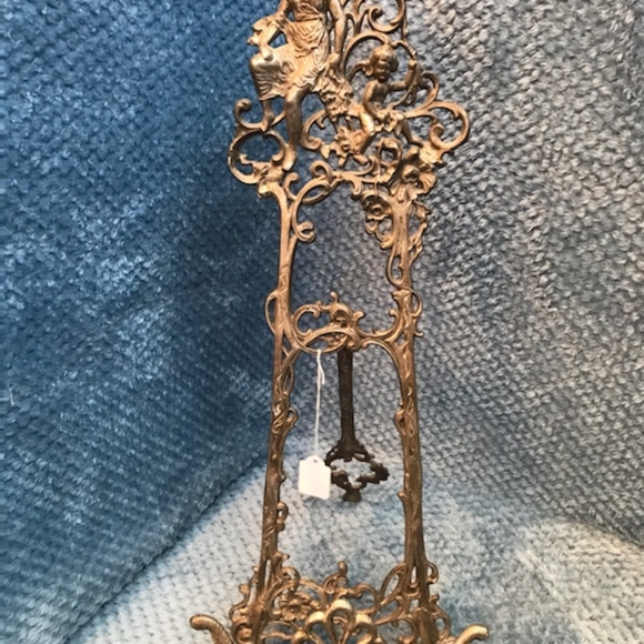 Bible stand - Picture 3 of 3